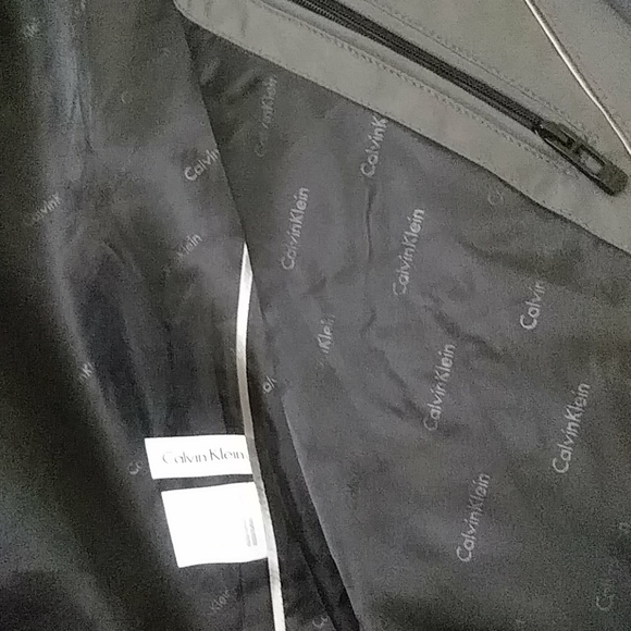 Jacket - Picture 5 of 6